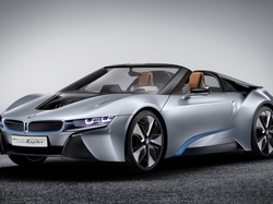 Srebrne, BMW i8 Spyder Concept