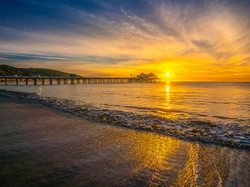Stany Zjednoczone, Malibu, Plaża, Wschód słońca, Morze, Molo, Kalifornia