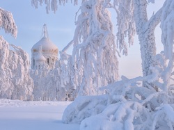Biała Góra, Białogórski Monaster św Mikołaja, Zima, Śnieg, Obwód permski, Rosja, Ośnieżone, Cerkiew, Drzewa