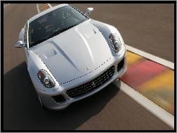 Torze, Test, Ferrari 599, Na