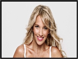 Uśmiech, Luisana Lopilato, Blondynka