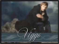 Viggo Mortensen, czarna kurtka