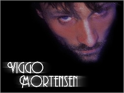 Viggo Mortensen, niebieskie oczy