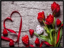 Tulipany, Walentynki, Serca