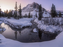 Jezioro, Park Narodowy Banff, Zima, Kanada, Wschód słońca, Drzewa, Alberta, Góry