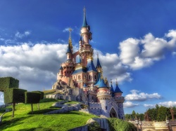 Disneyland, Zamek, Roszpunki