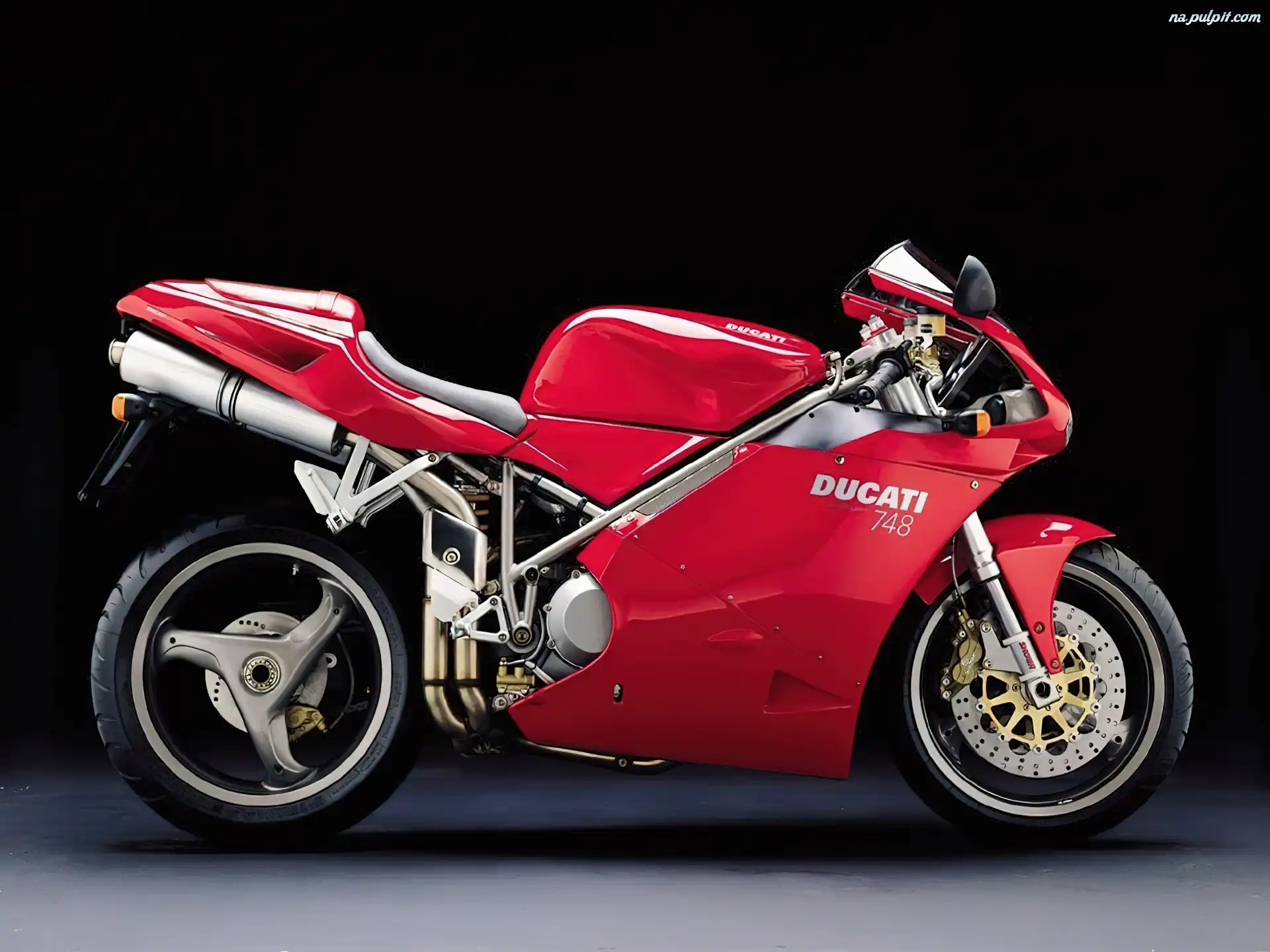 czerwone, Ducati 748