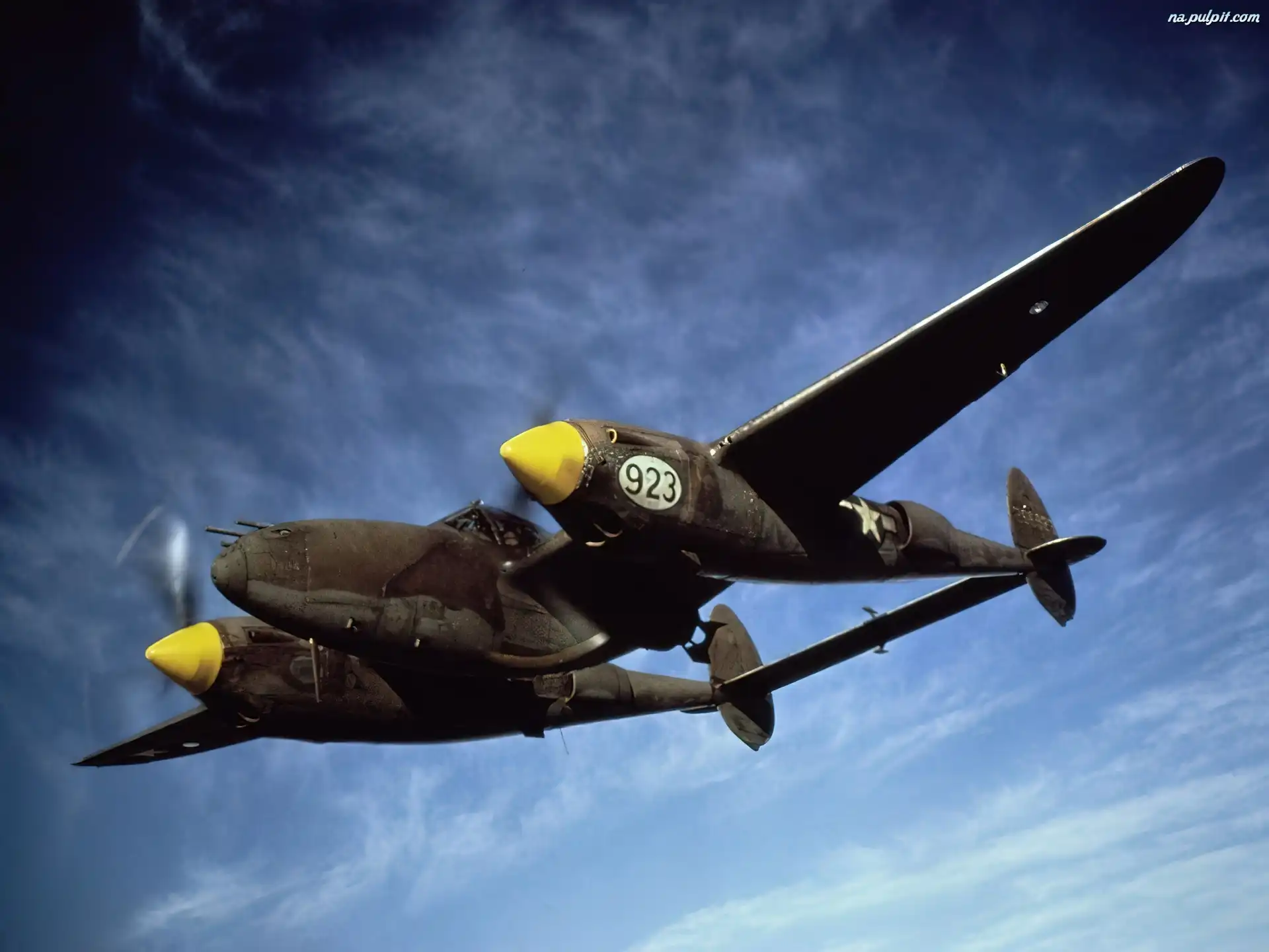 Lightning
, Lockheed, P-38